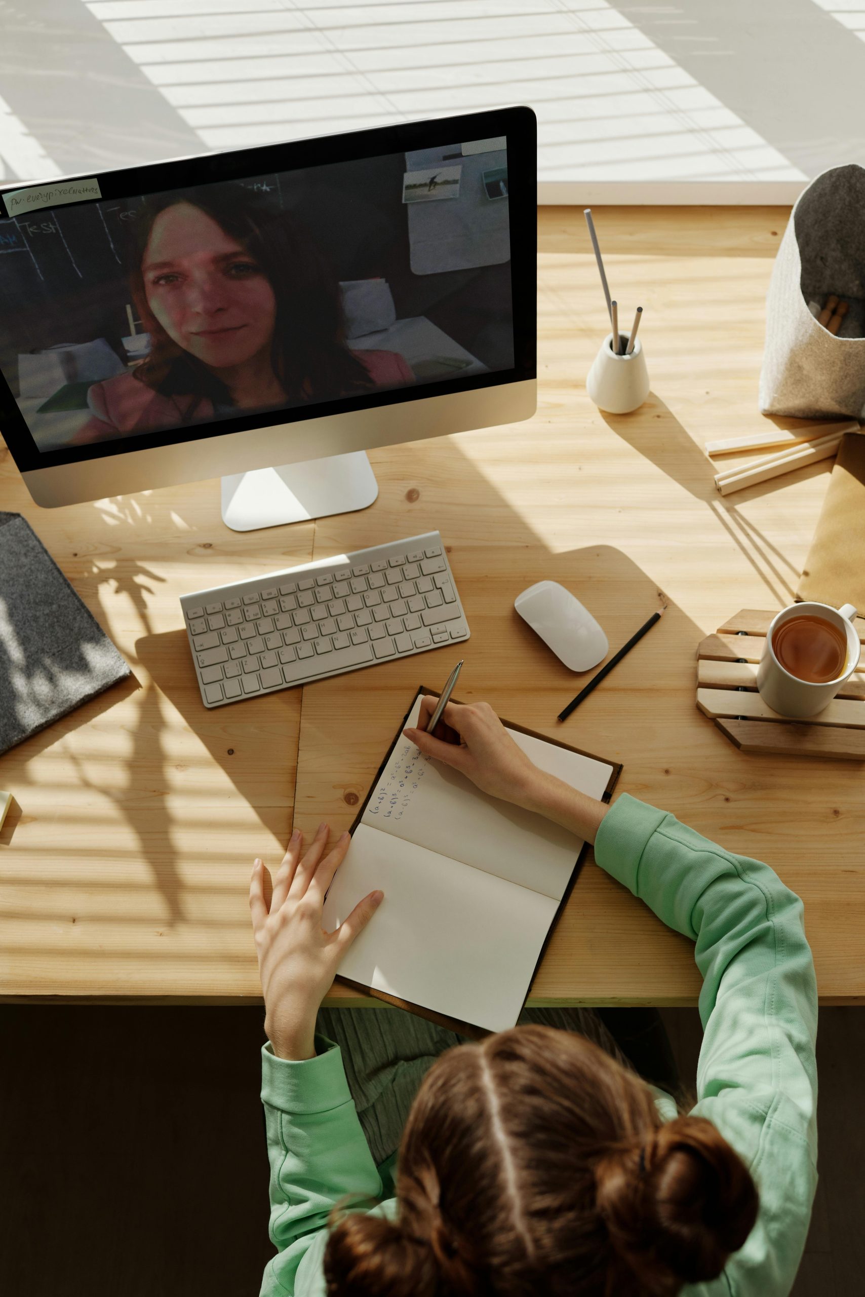 Guía Práctica para Dibujar Mejor: Calentamientos, Observación, Movimiento y Constancia